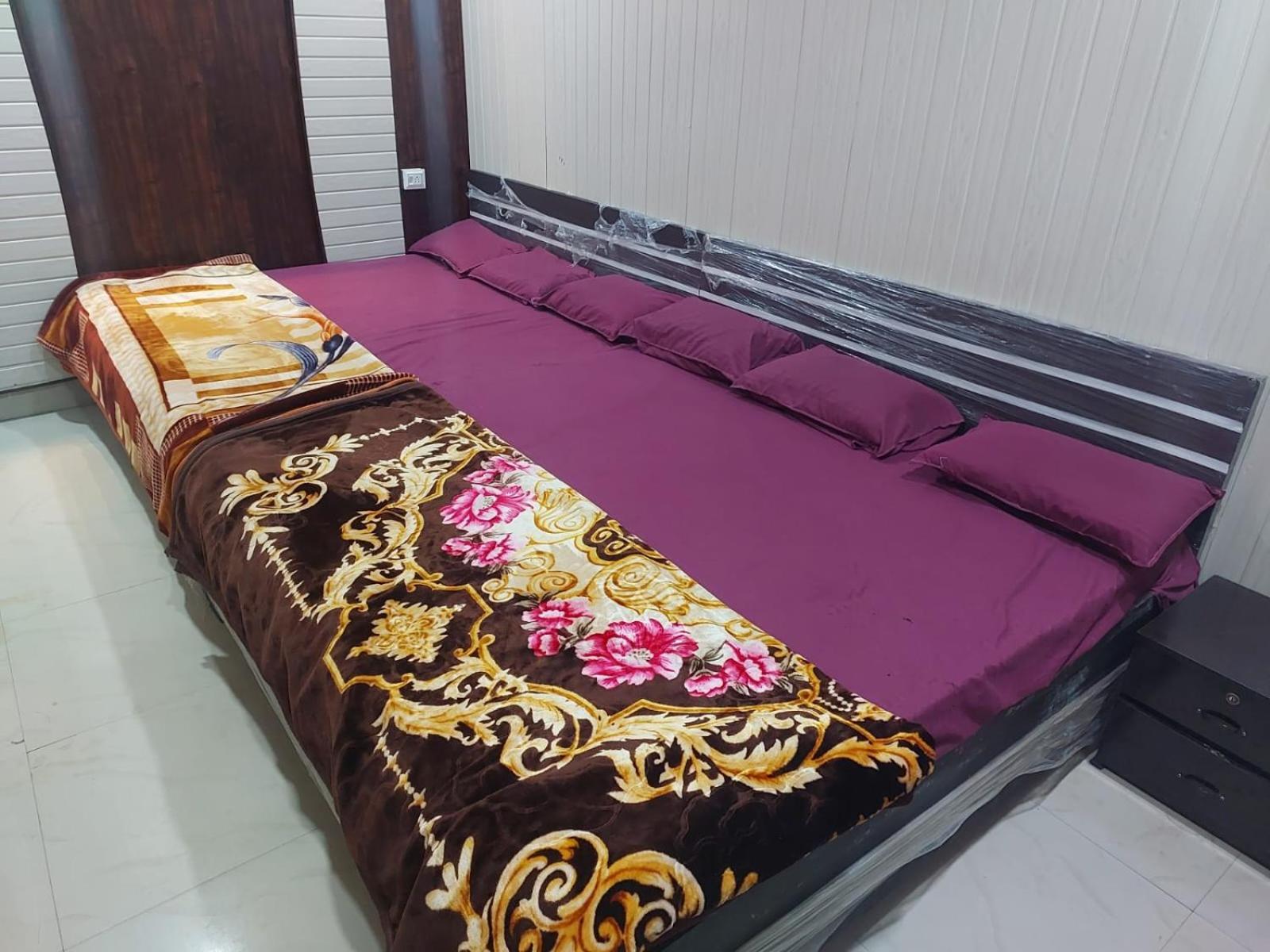 Kanti Devi Seva Sadan Mathura Kültér fotó
